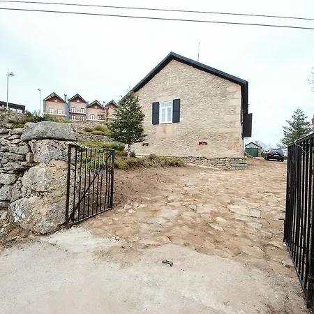 Mountain House/ Serra Da Estrela Penhas da Saude