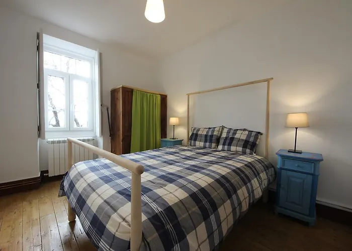 Mountain House/ Serra Da Estrela